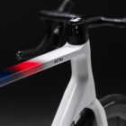 Imagen de Basso astra chroma white 3