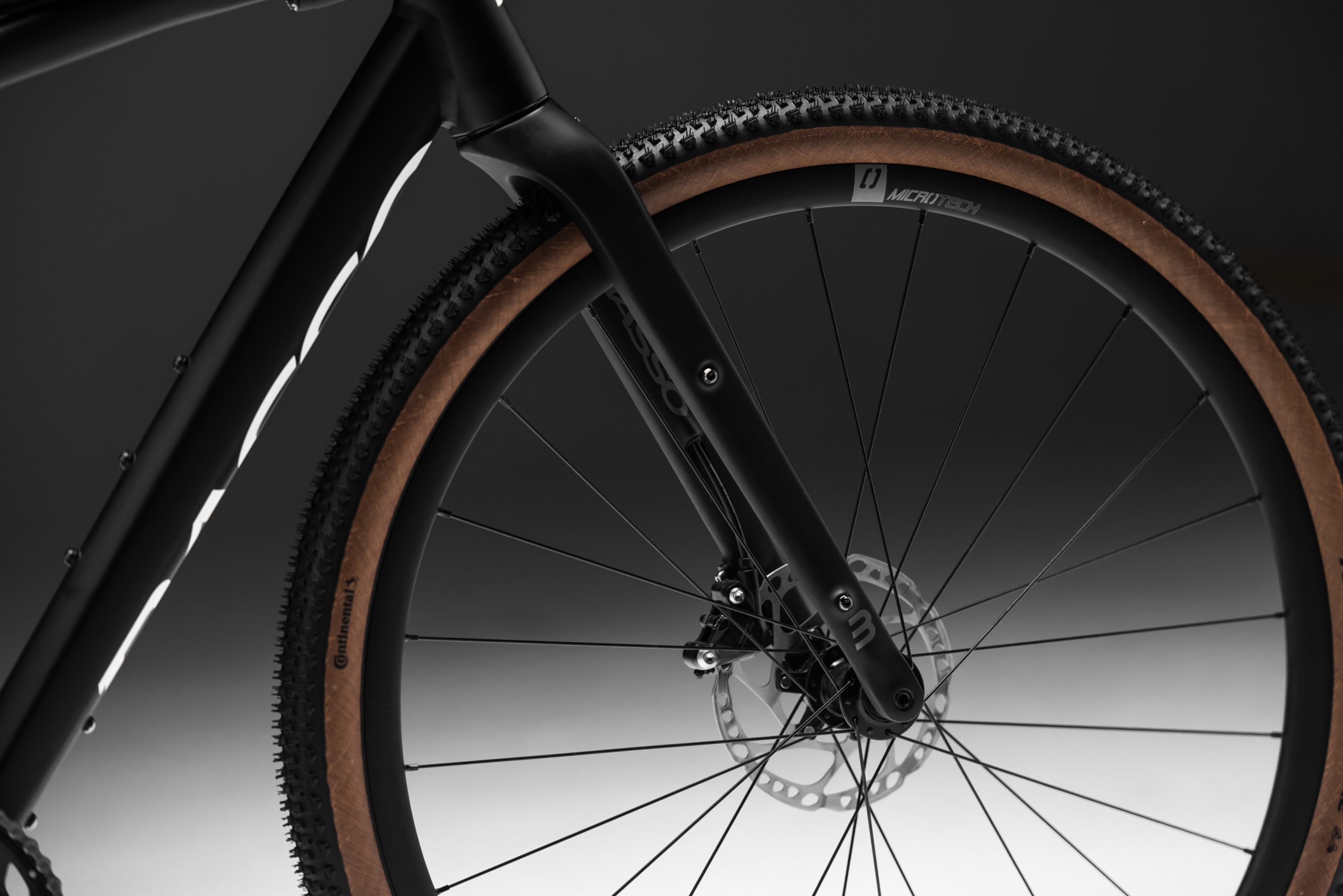 Imagen de Basso palta black out 6