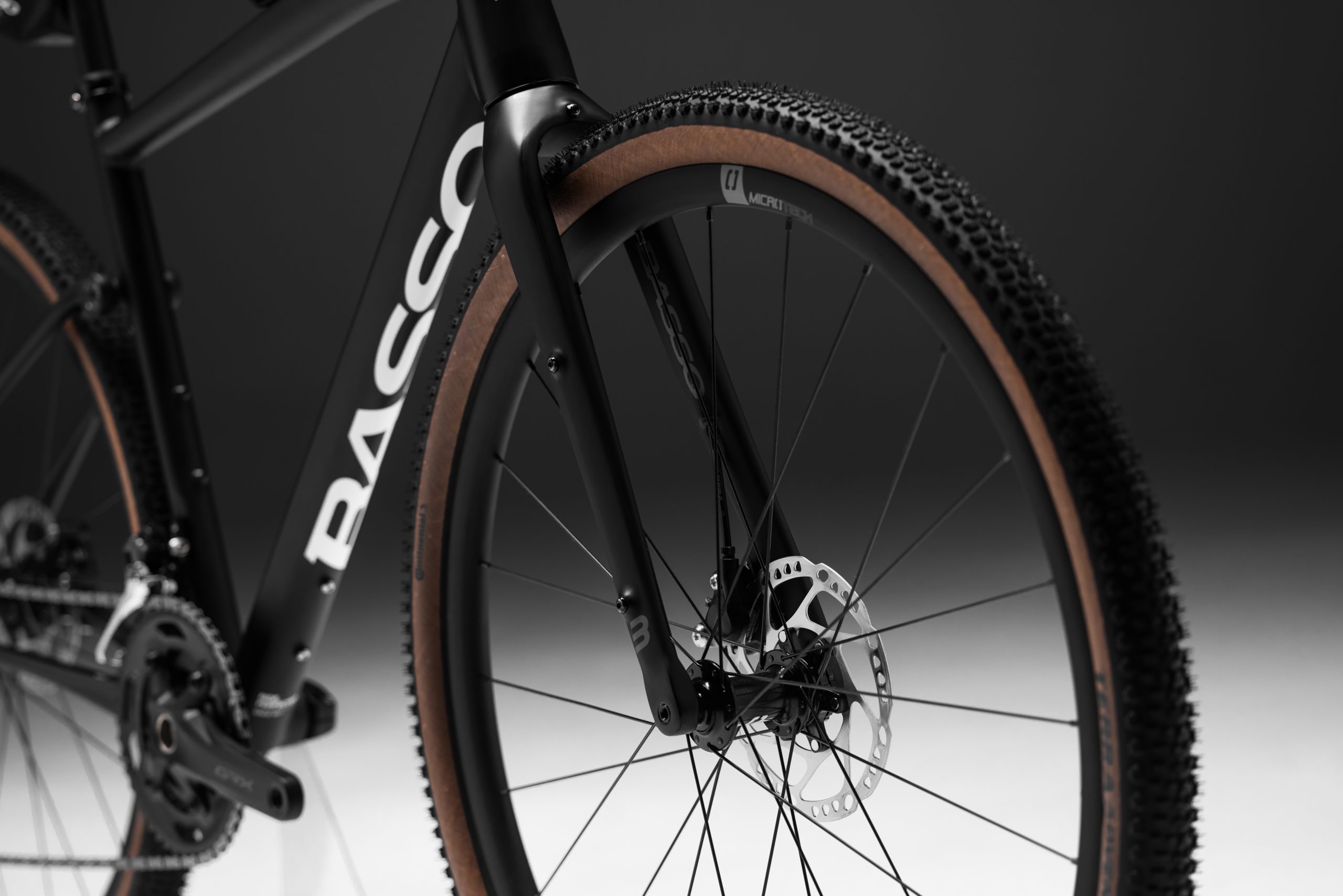 Imagen de Basso palta black out 8