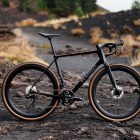 Imagen de Palta iii carbon chrome ambient